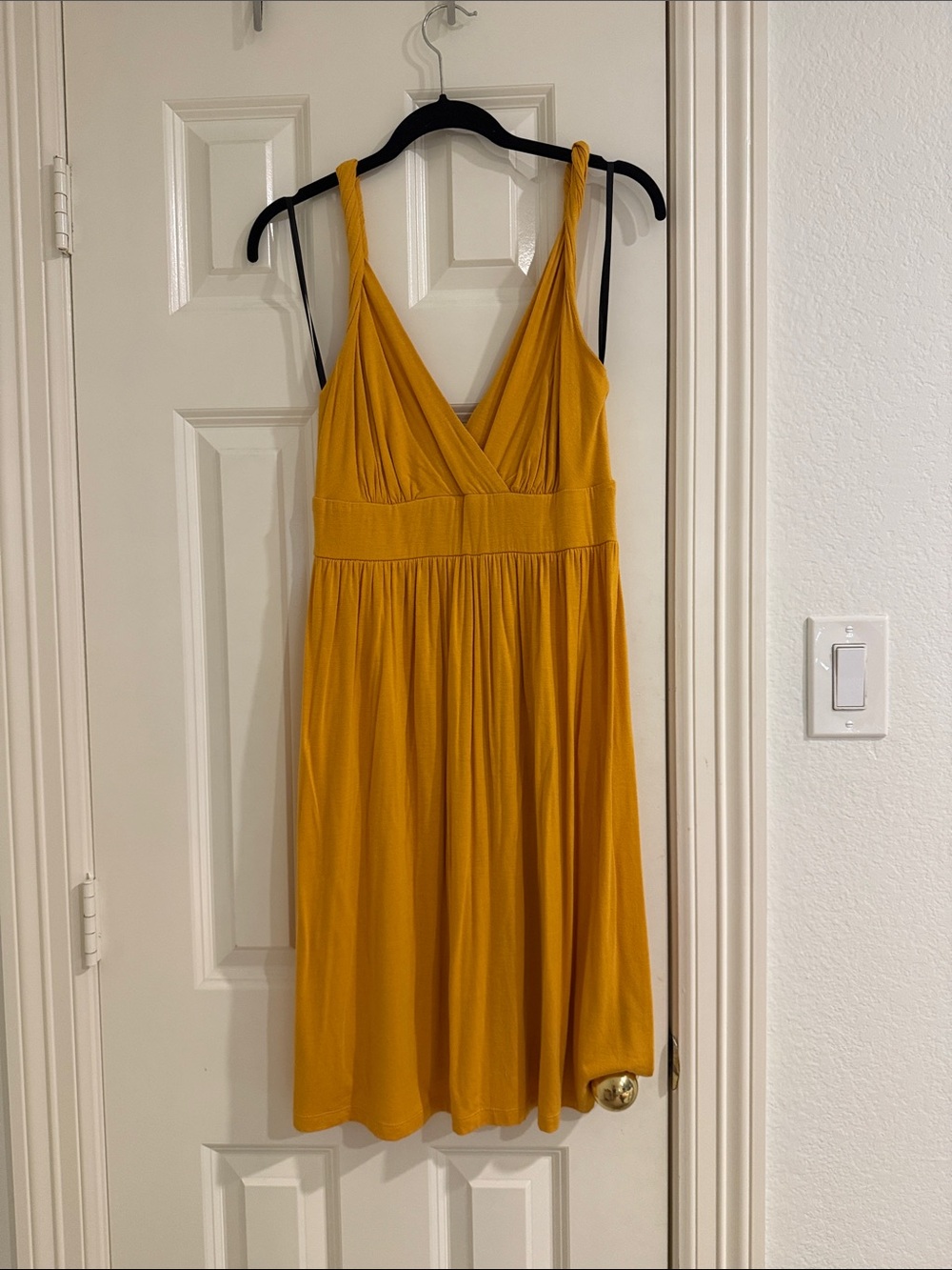 Sleeveless V-Neck Mustard Yellow Midi Dress